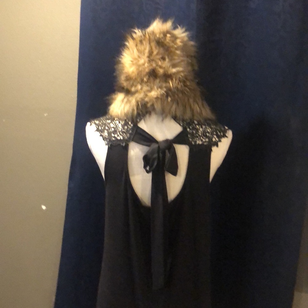 Neck, collar, infinity accessory - Picture 2 of 5